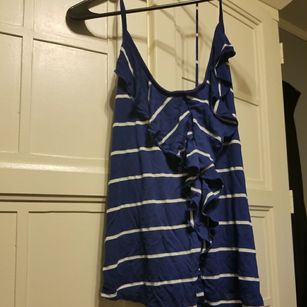 Tank tops - Picture 8 of 8